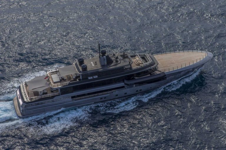 CRN 54M M/Y ATLANTE