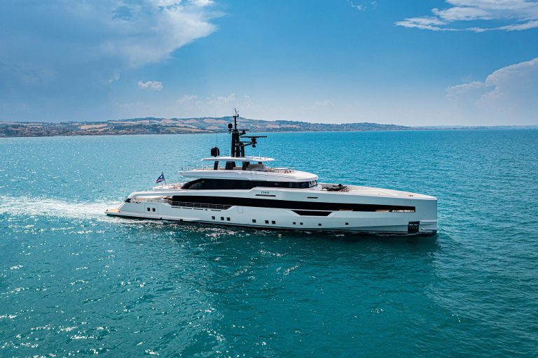 CRN 52M M/Y CIAO