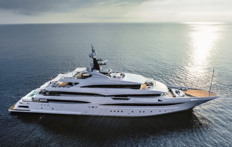 CRN 74M M/Y CLOUD 9