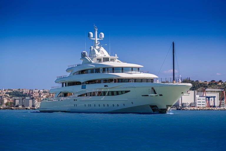CRN 79M M/Y MIMTEE
