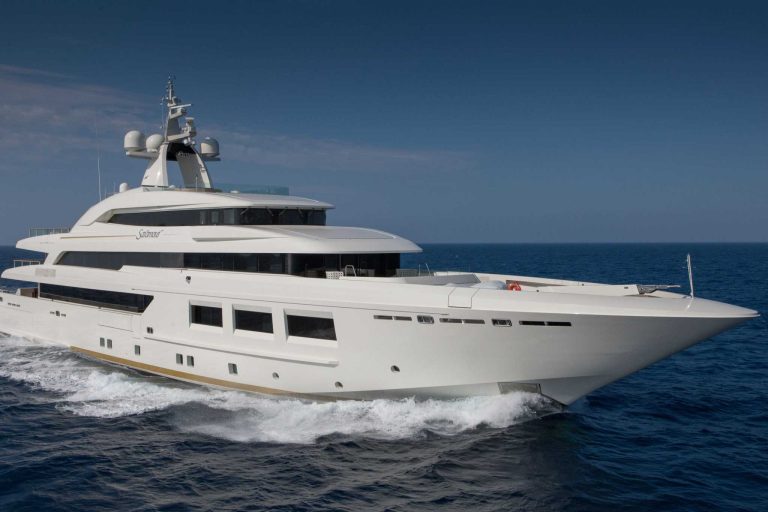 CRN 61M M/Y SARAMOUR