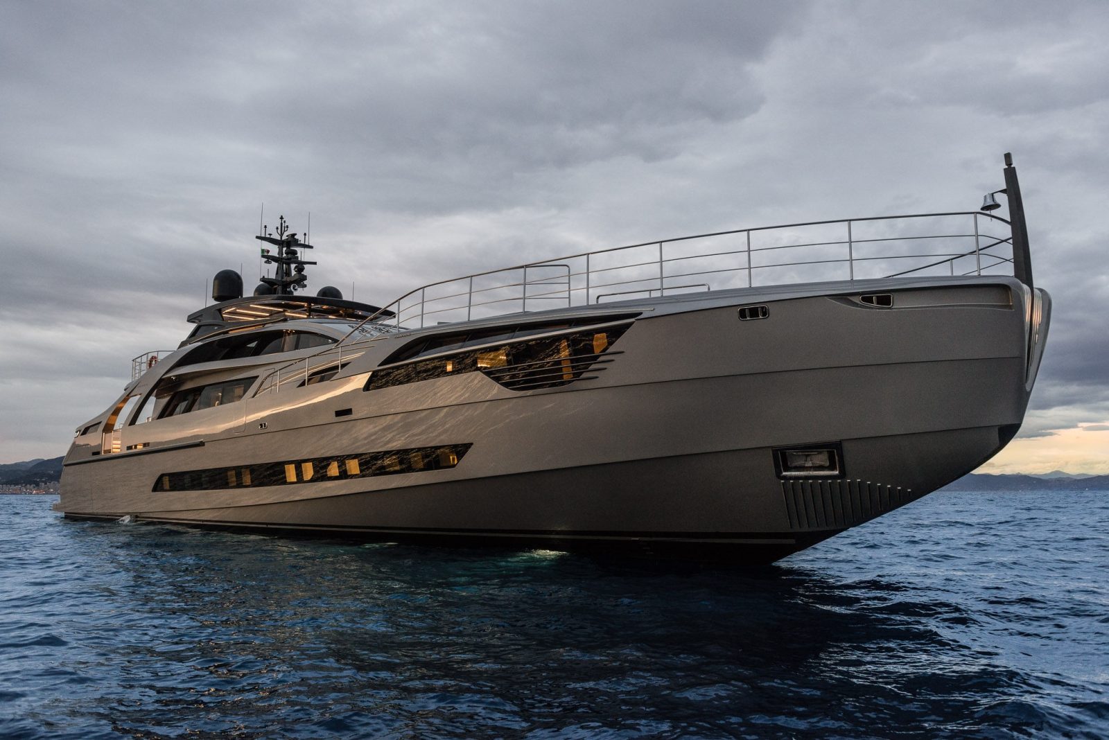 pershing yacht