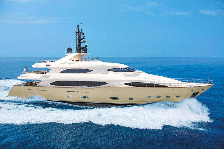 CRN 39M M/Y 5G
