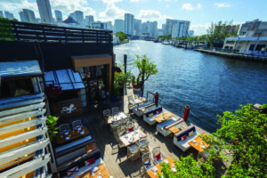 DOCK AND DINE