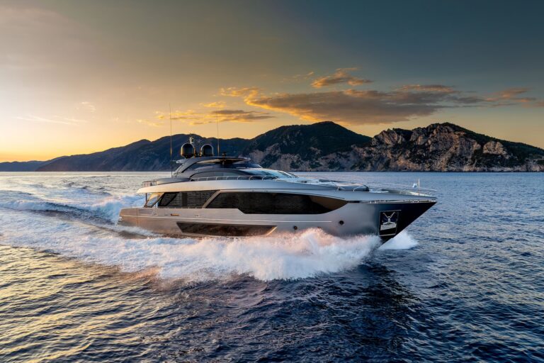 Riva 112 Dolcevita Super boat for sale