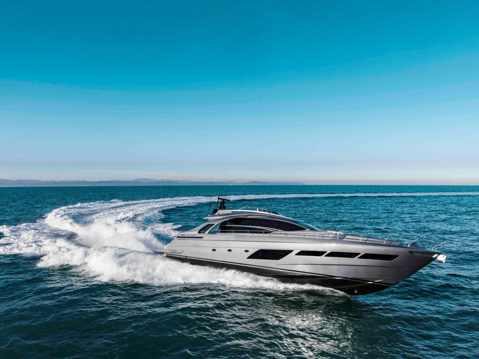 pershing yacht