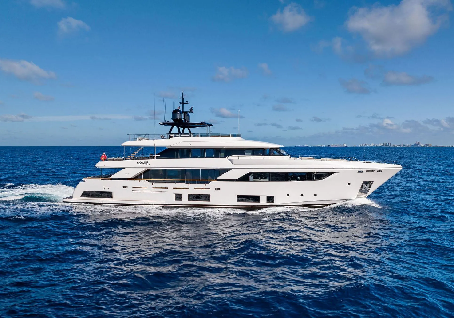 Custom Line Navetta for Sale