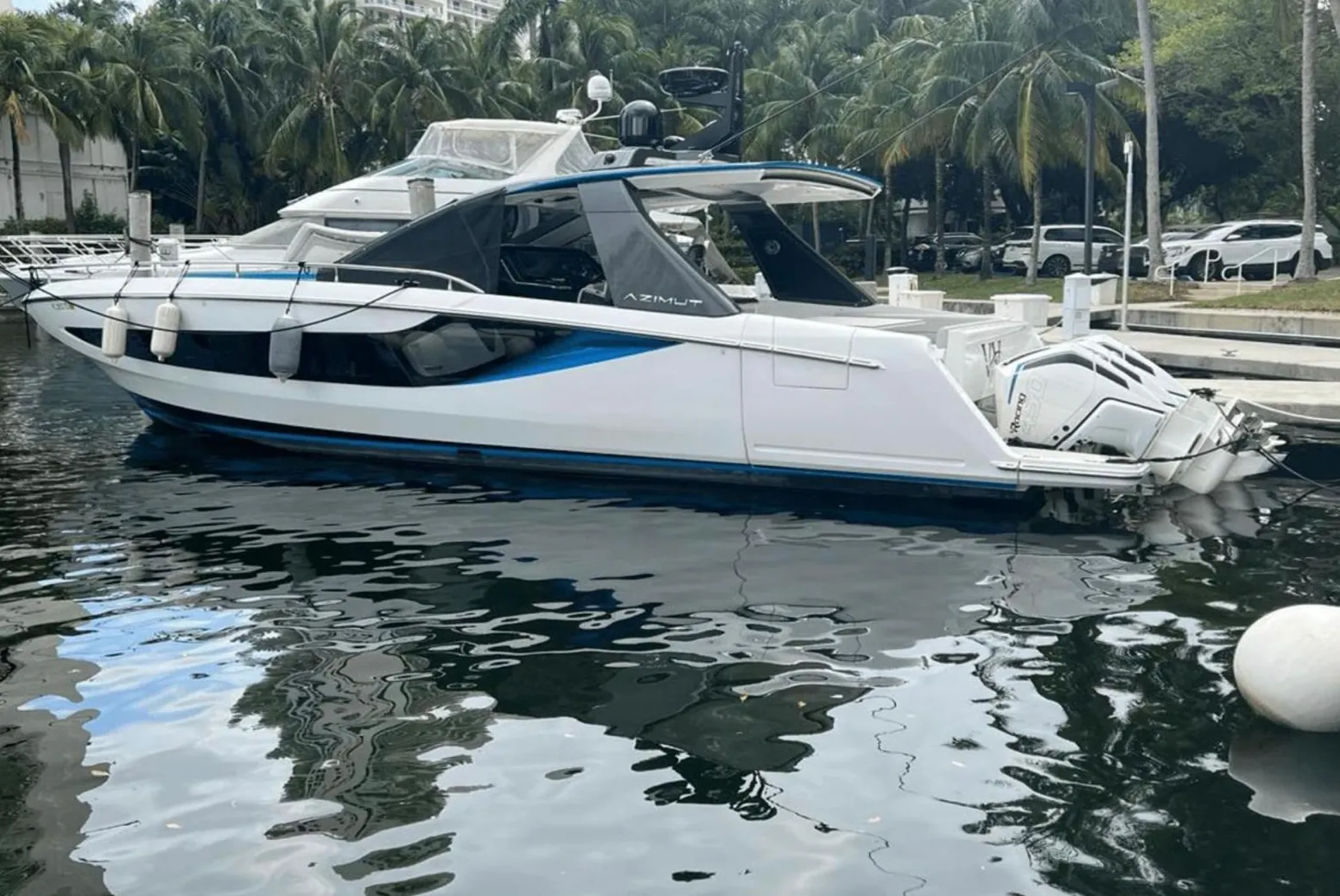New to Market: 2022 Azimut Verve 42 – Italian Sport Cruising with Swagger
