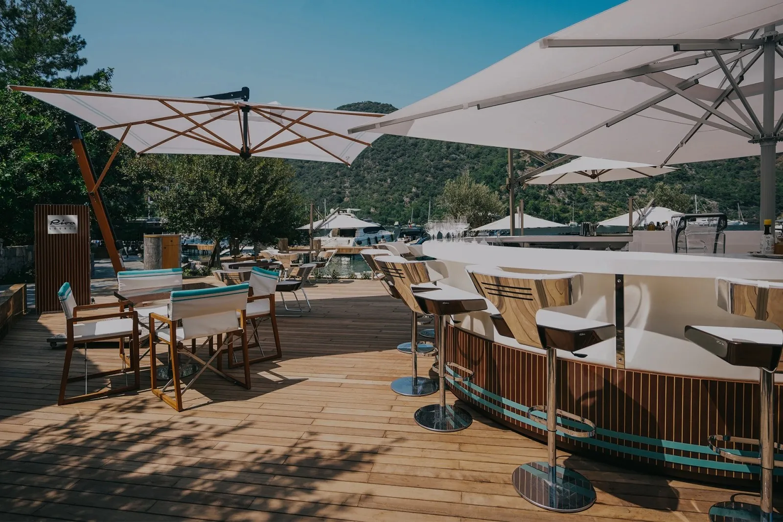 It’s an aquamarine-colored summer, with the inauguration of the new Riva Lounge in Turkey.