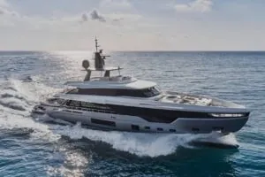 Azimut Yachts For Sale Grande Trideck