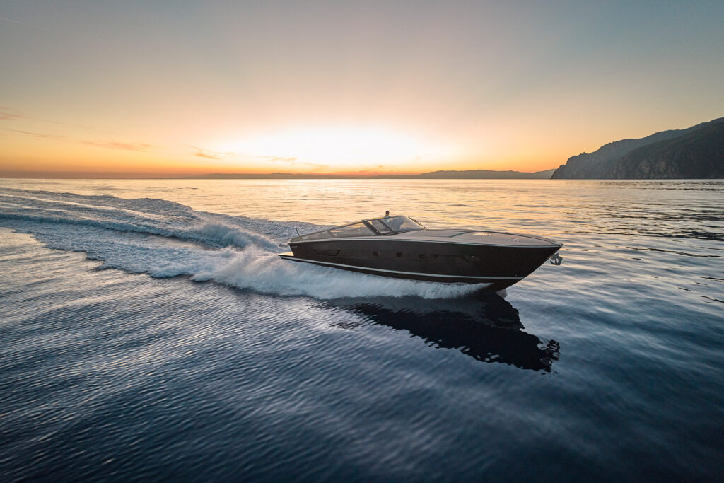 Allied Marine the Largest US Itama Yacht Dealer