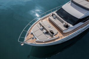 Ferretti Yachts 580
