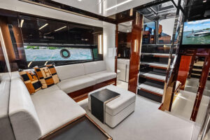 Pershing 6X