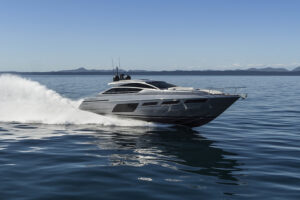 Ferretti Yachts 1000