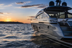 Ferretti Yachts 1000