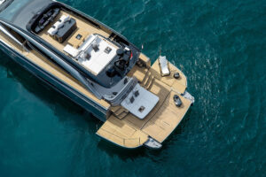 Ferretti Yachts 1000